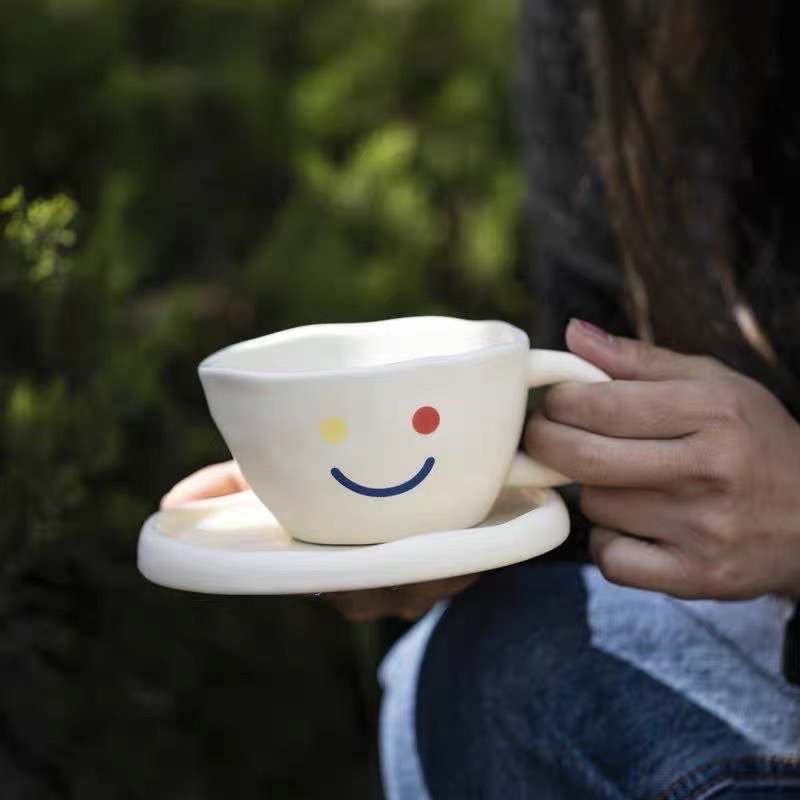 Cốc uống cà phê bằng sứ nhám họa tiết mặt cười đơn giản phong cách Retro - Smiley face coffee cup