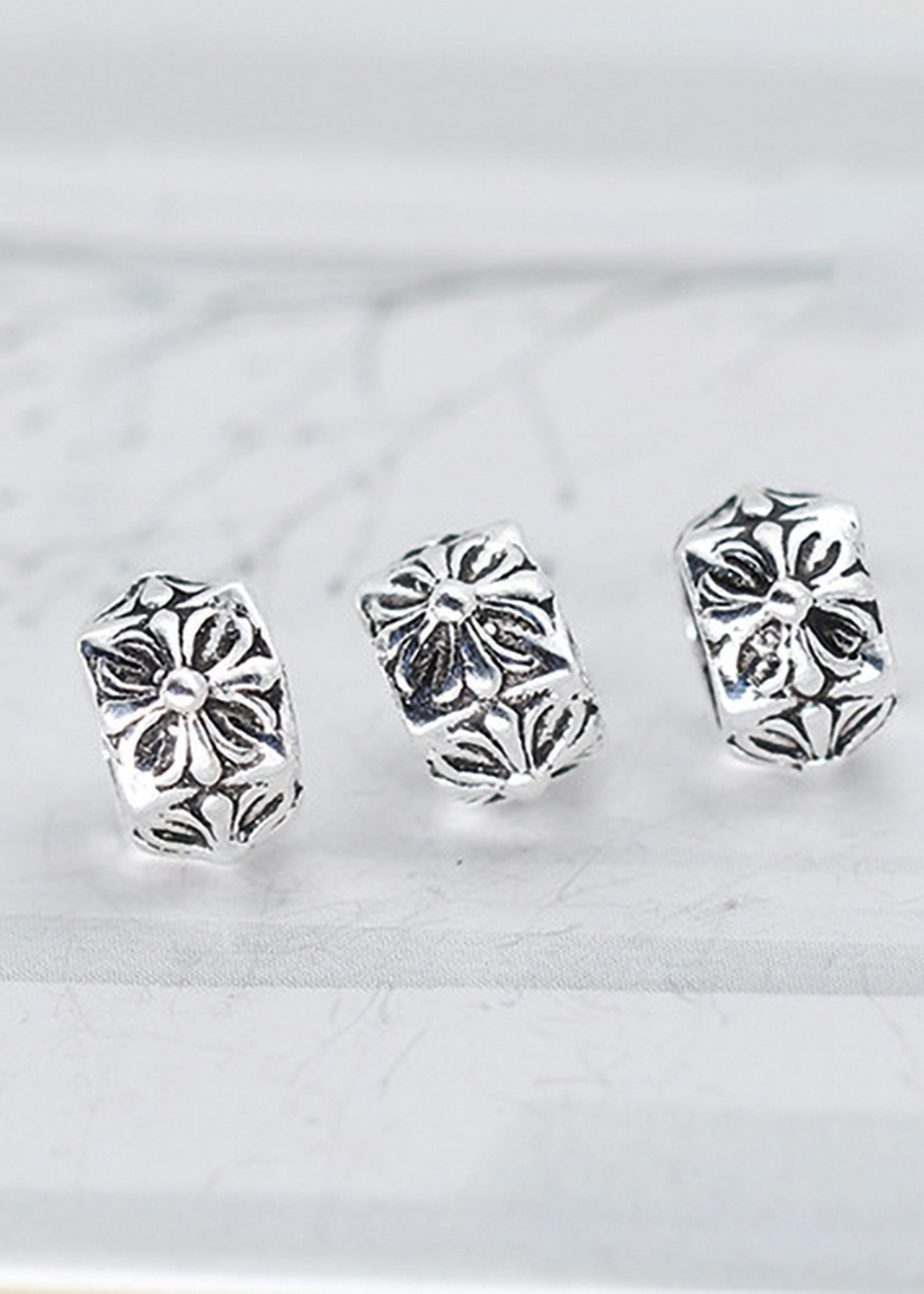 Combo 3 cái charm bạc chặn hạt họa tiết hoa văn - Ngọc Quý Gemstones
