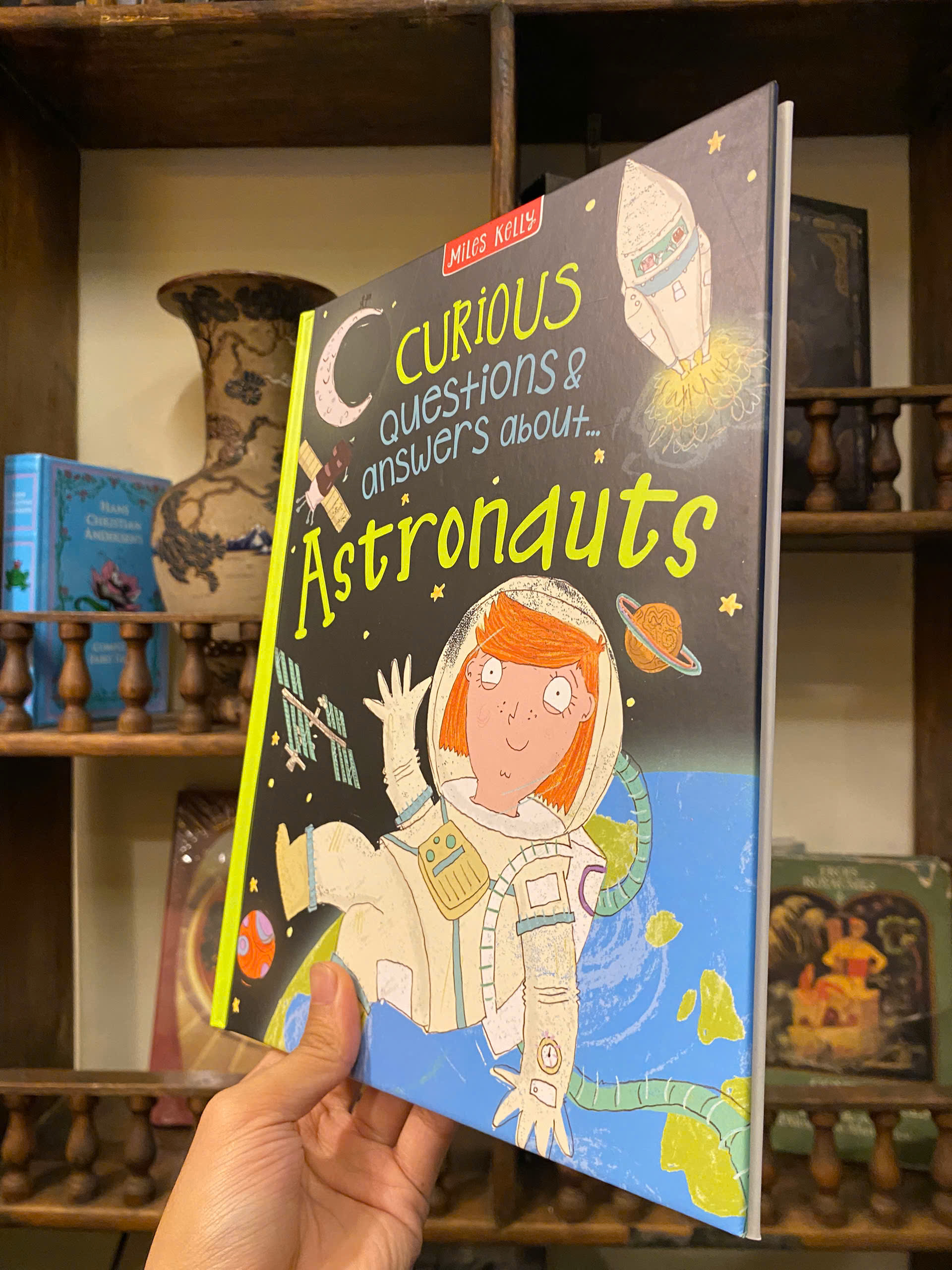 Sách - Curious Questions &amp; Answers about Astronauts by Sue Becklake - Children's book - Bìa Cứng
