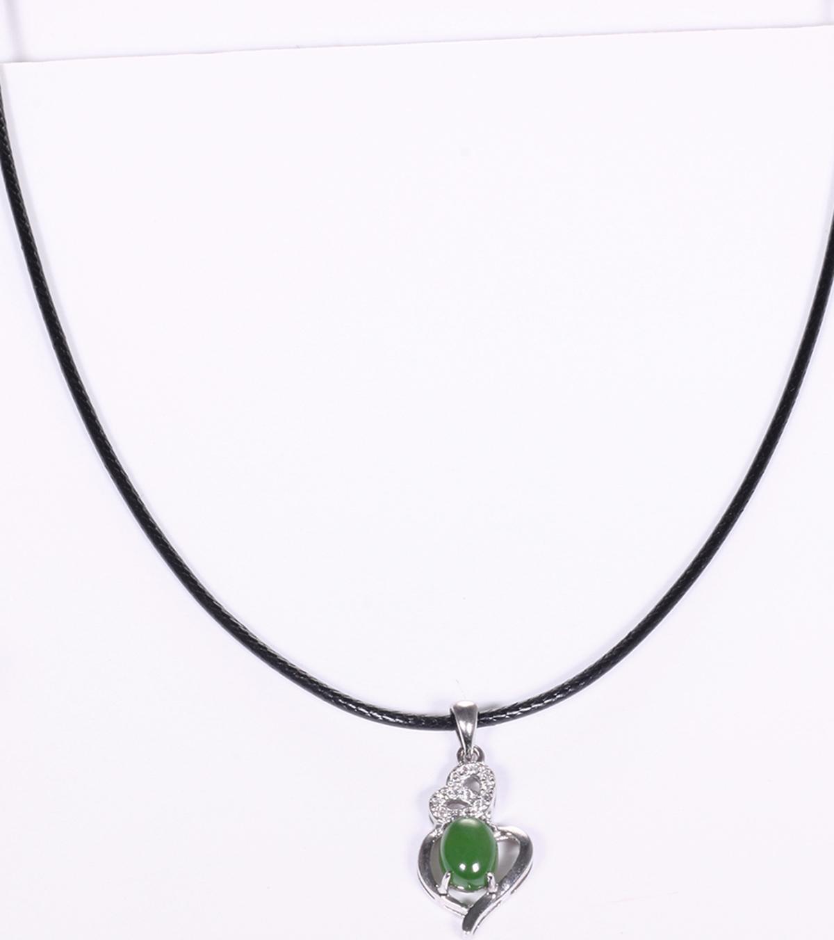 Mặt dây chuyền hoa văn đá ngọc bích mệnh hỏa, mộc - Ngọc Quý Gemstones