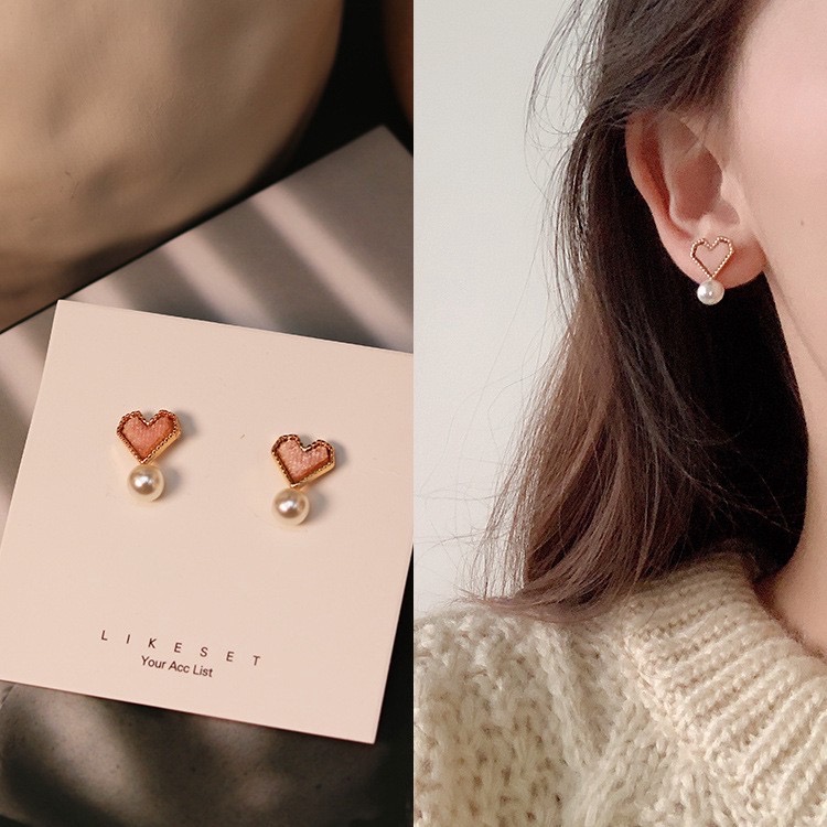 Khuyên tai trái tim đính ngọc phong cách hàn quốc