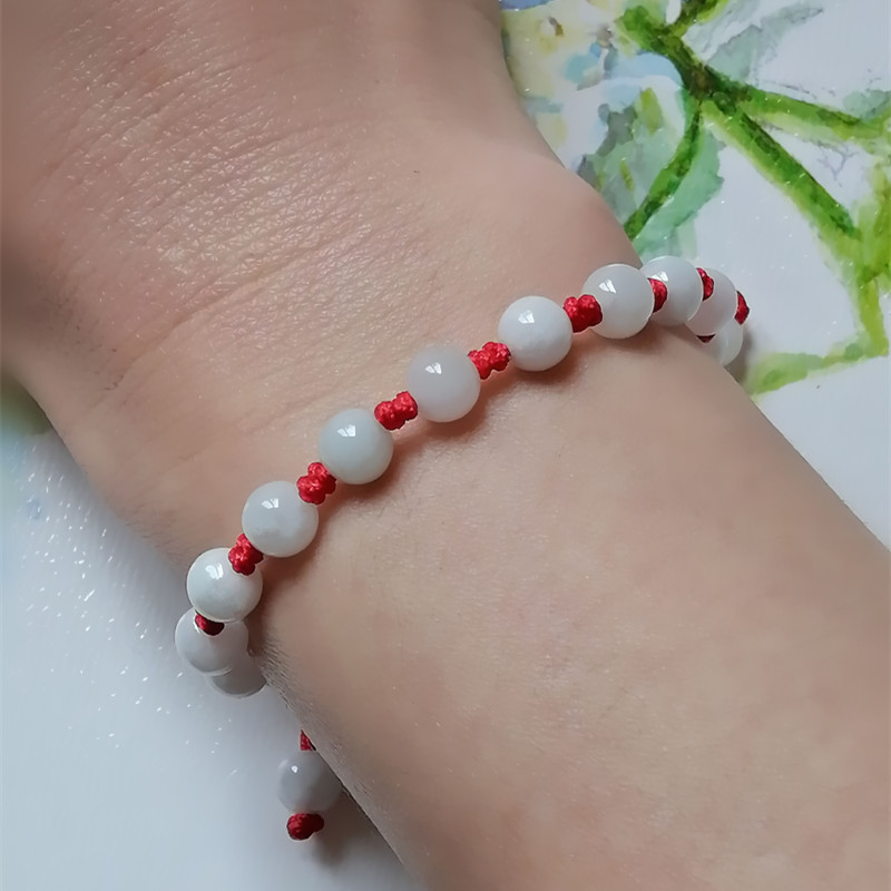 Vòng tay Nữ phong thủy gắn hạt đá mã não trắng kết dây thủ công