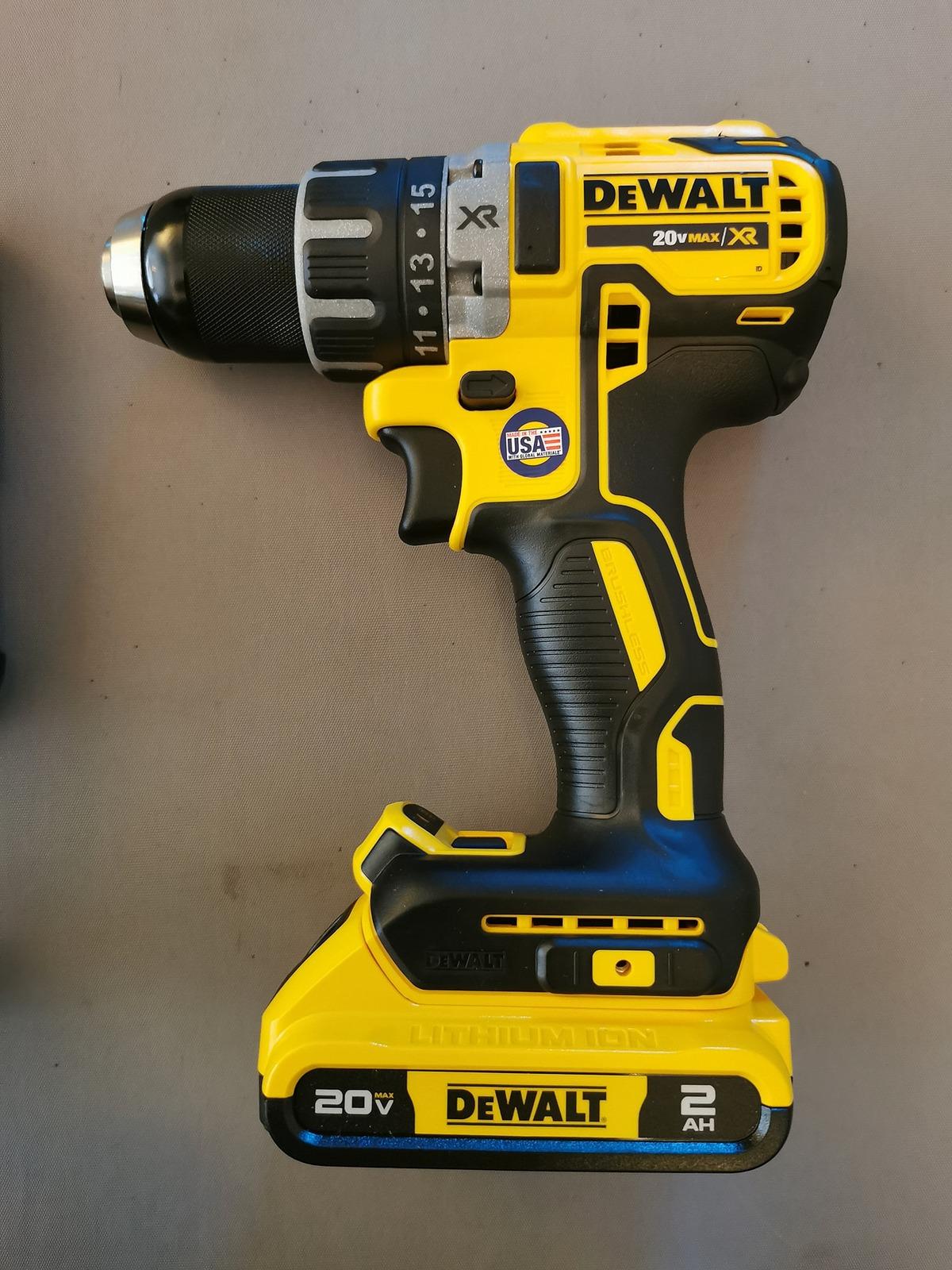 MÁY KHOAN PIN CẦM TAY 18V DEWALT DCD791D1- HÀNG CHÍNH HÃNG