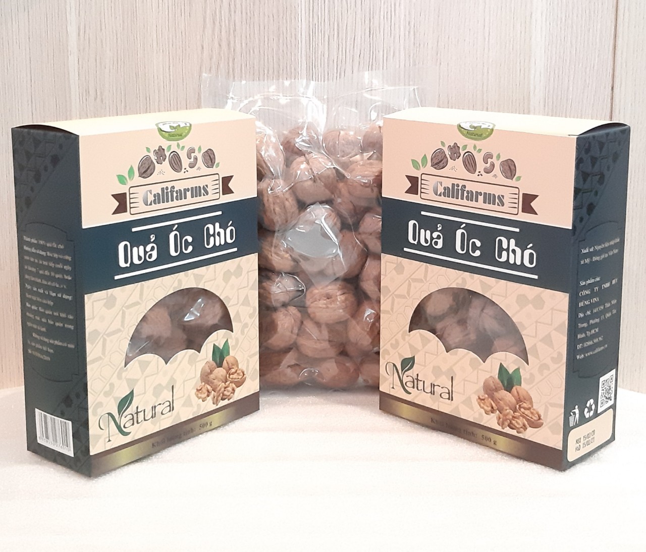 Quả Óc Chó Califarms 1KG (Gồm 2 hộp, Mỗi hộp 500g)