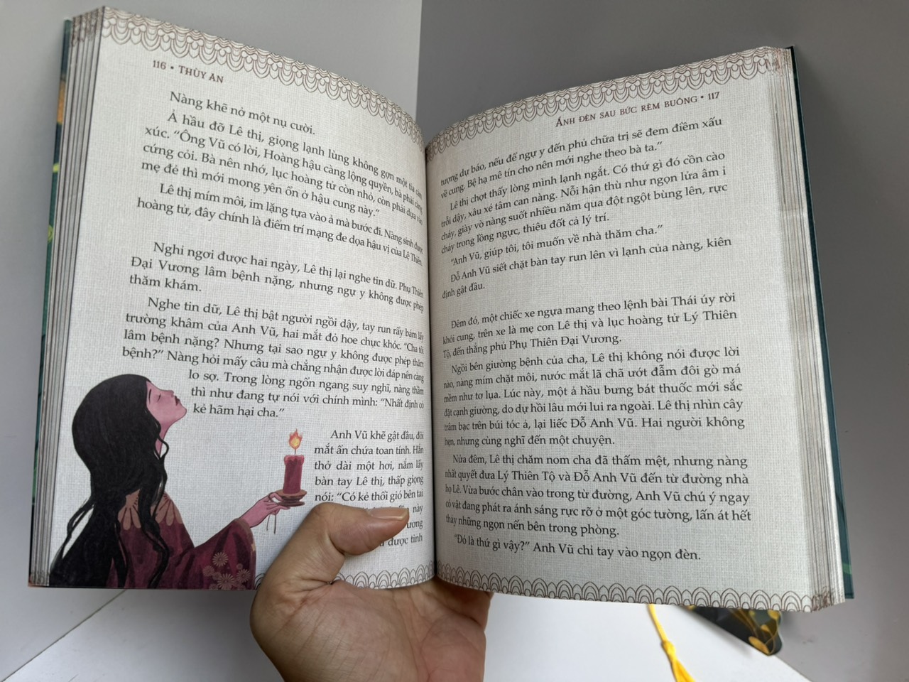 (Tặng bookmark quạt quân vương) (Bìa mềm) TƯỚC GẤM GIẤU ĐAY – Nhiều tác giả – Linh Lan Books