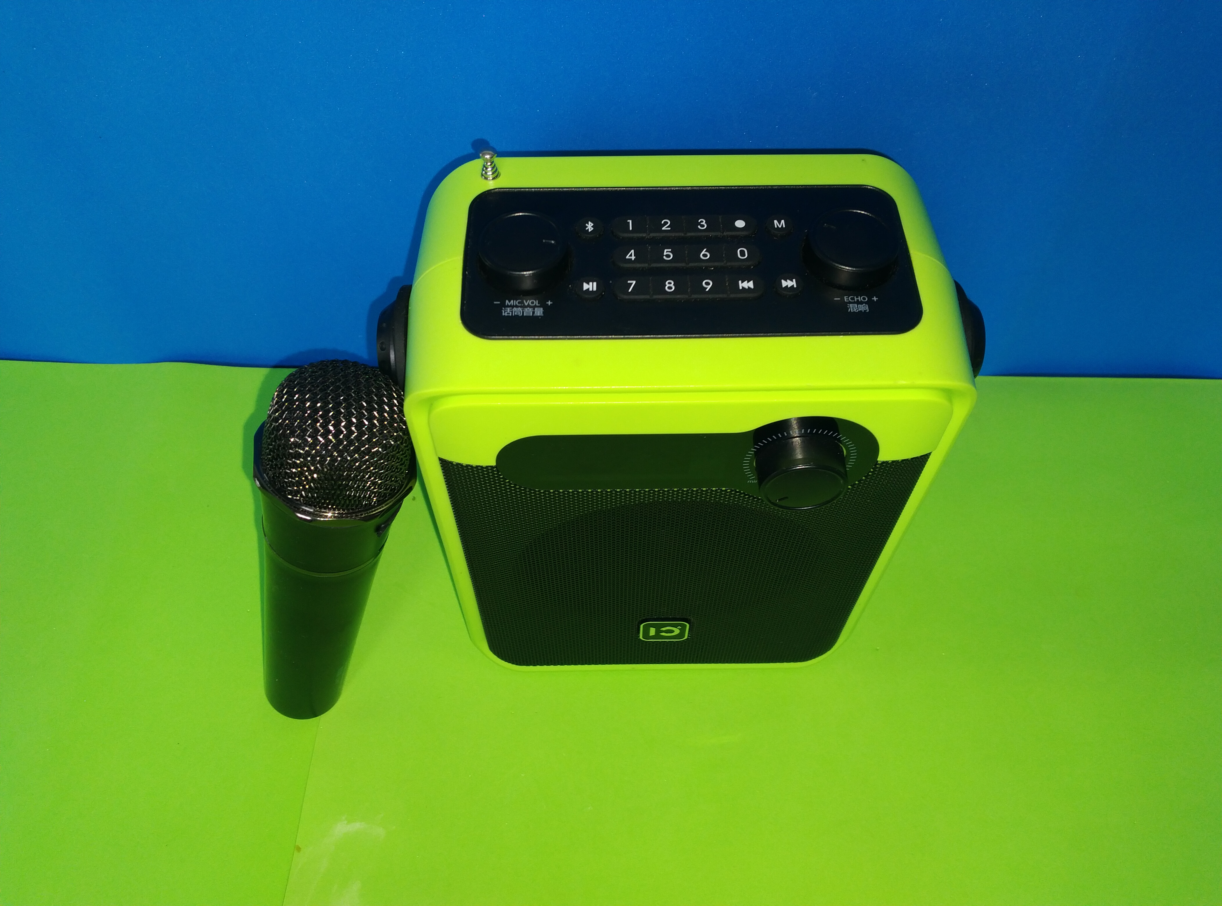 Loa Bluetooth Karaoke chính hãng Shidu H8