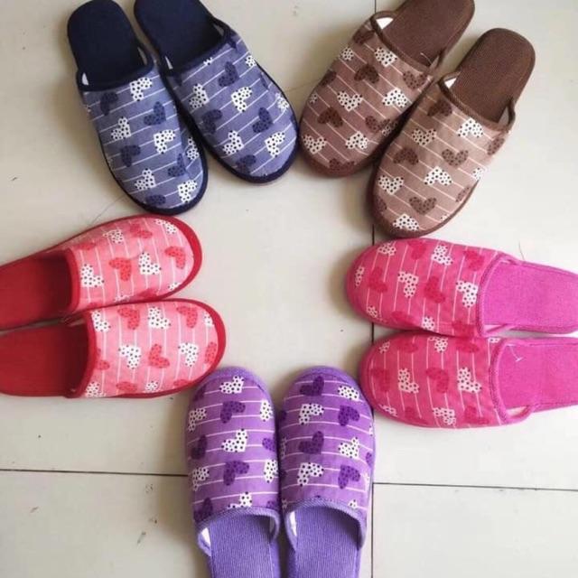 Dép bông đi trong nhà