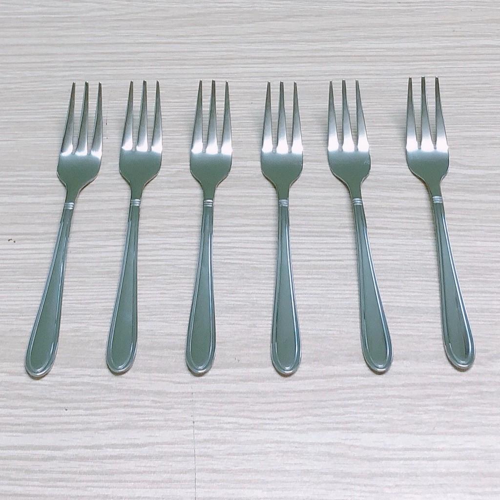 Nĩa Trái Cây cán viền đôi Inox cao cấp SUS430 không gỉ - Hiệu ST dài 13.5cm - Thép không gỉ sáng bóng