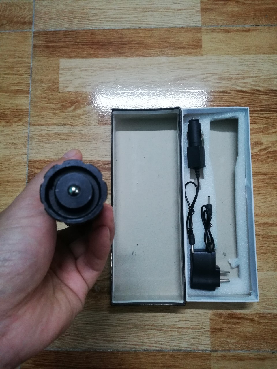 Đèn pin soi sáng X5 đa năng