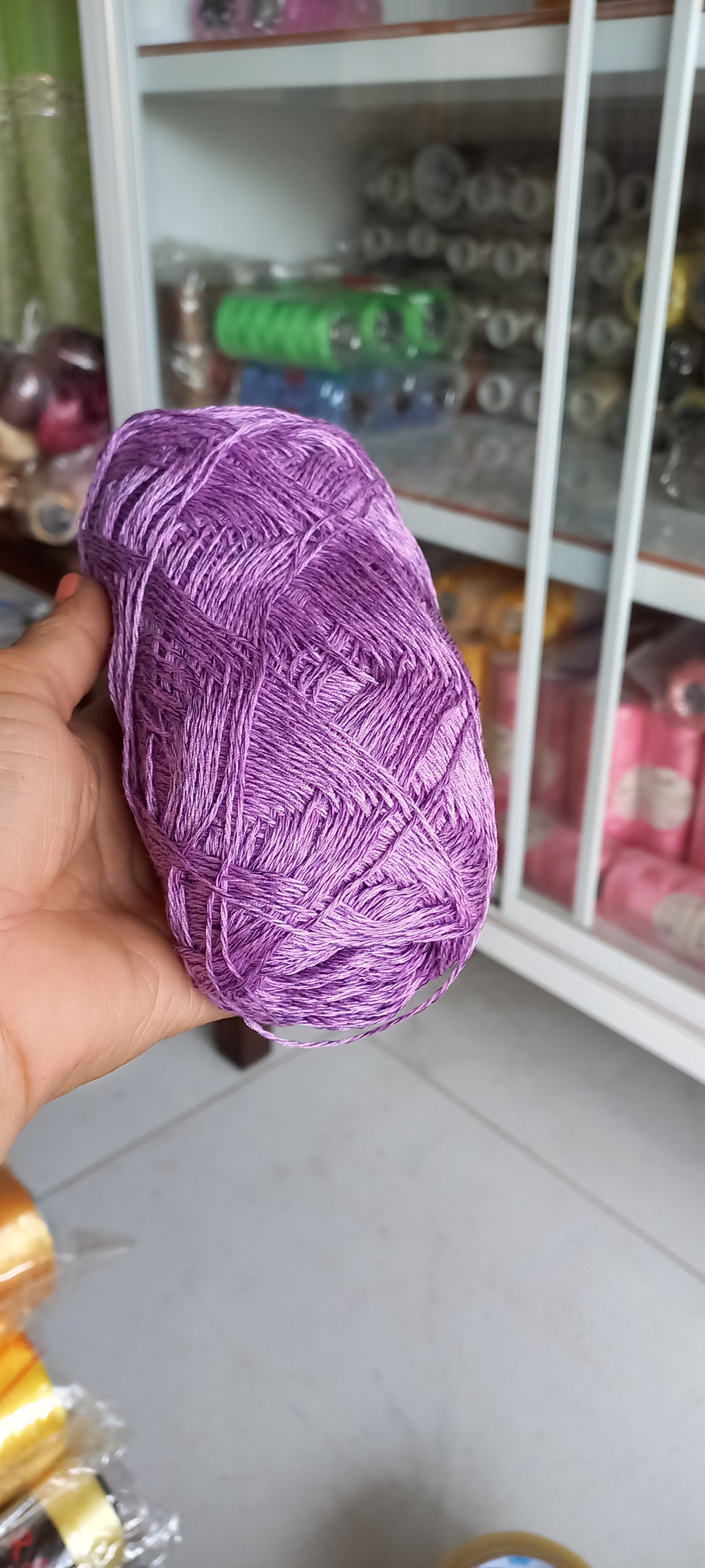 Sợi len xà cừ dùng trong đan móc màu số 11