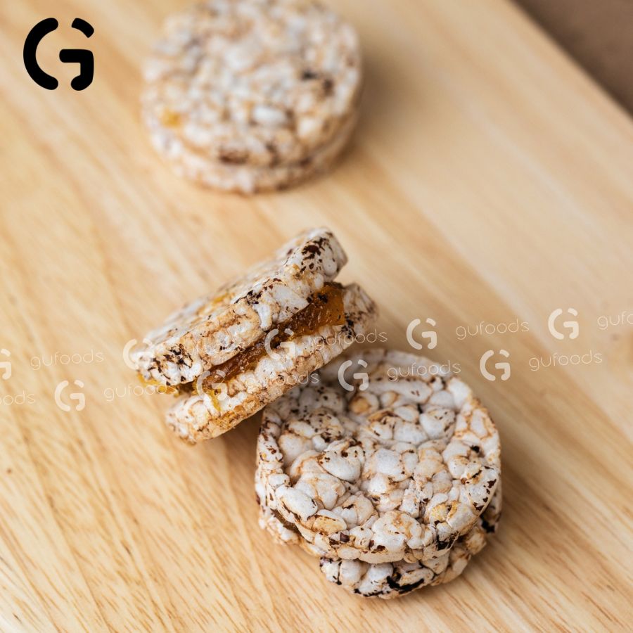 Snack gạo lứt kẹp thơm GUfoods - Chua ngọt thơm ngon, Giàu chất xơ, Ăn vặt Healthy, Eat clean, Thuần chay (80g/150g)