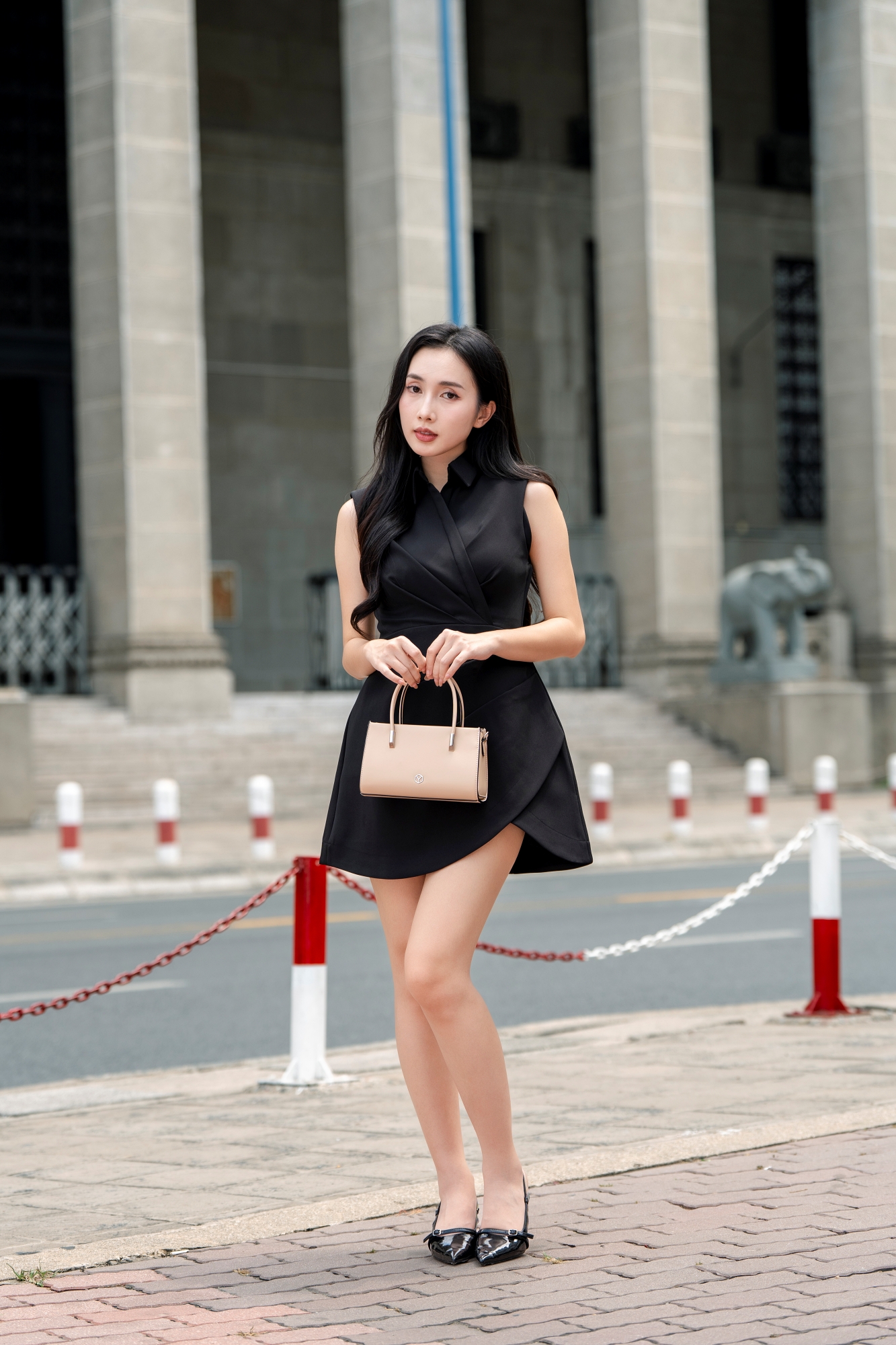 Túi Yuumy ( Thời trang nữ thiết kế tinh tế size 21- Túi đeo chéo da Smooth YN283 )