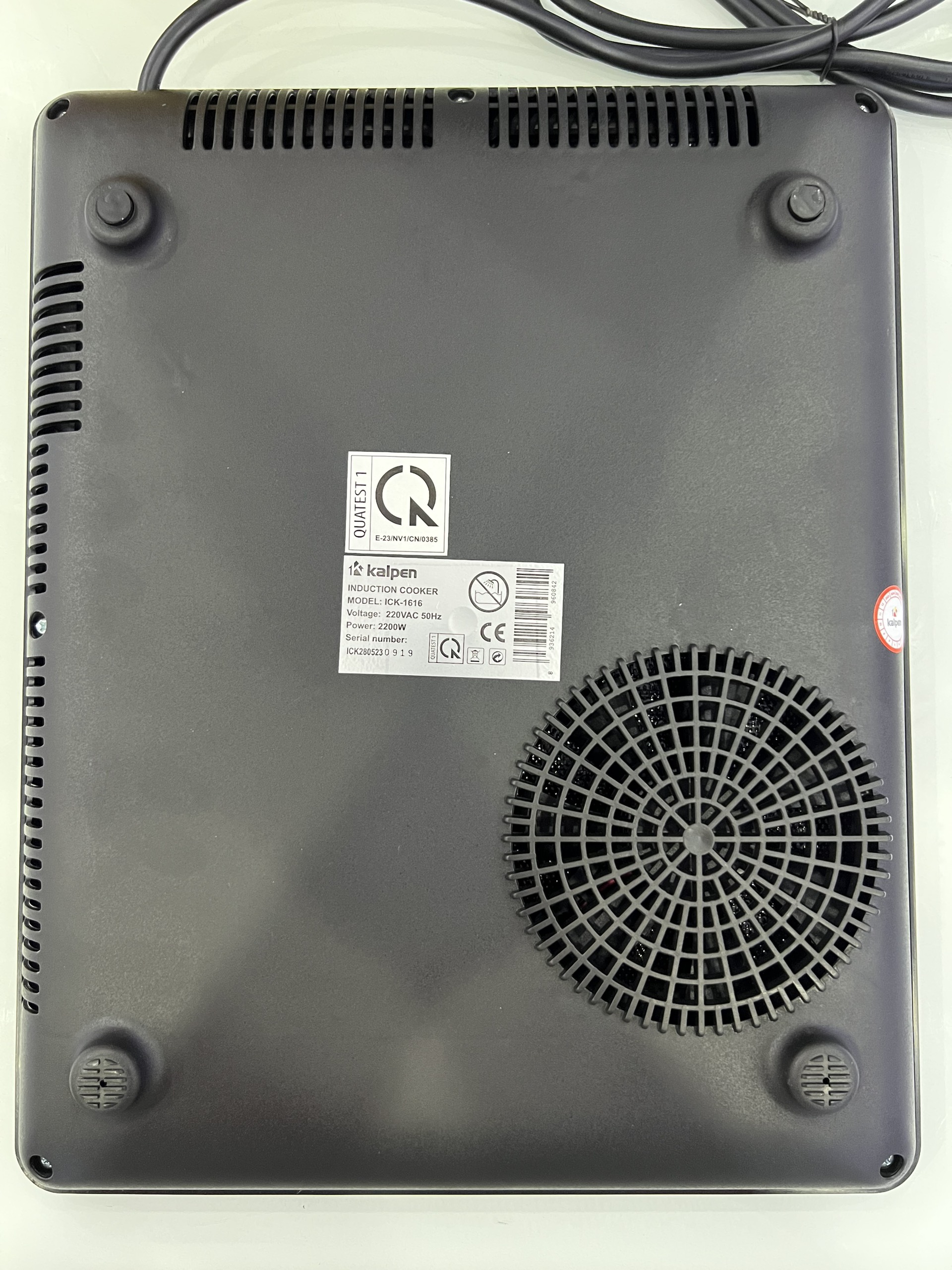 Bếp từ đơn cao cấp Kalpen ICK-1616, 2200W, tặng kèm nồi lẩu inox 26cm Hàng chính hãng
