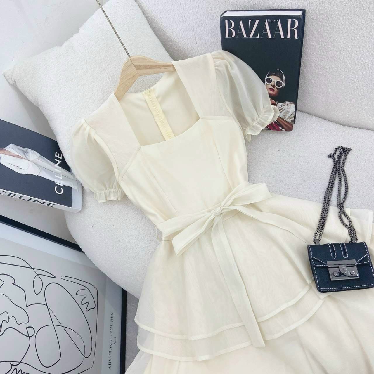 Đầm Xòe Tay Phồng Xếp Tầng Dễ Thương