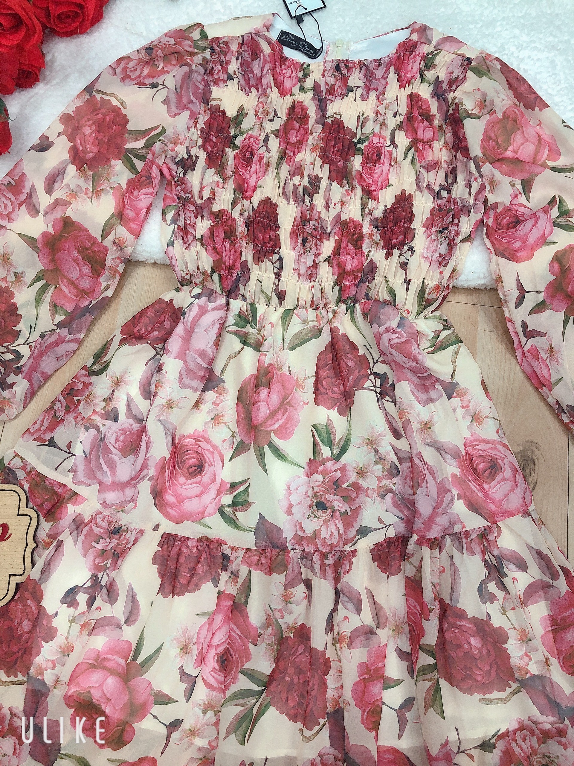 Đầm Maxi Hoa Xoè Xinh Xắn Hàng Thiết Kế Tay Dài Bo Phồng Tay