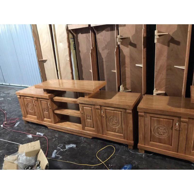 Kệ tivi dài 2m bằng gỗ xoan đào