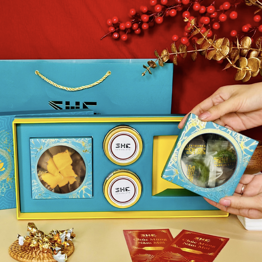 Bộ quà Trăng Cười Ngọc - 2 bánh trung thu socola - SHE Chocolate  - Quà tặng sức khỏe tặng người thân - Trung thu 2023