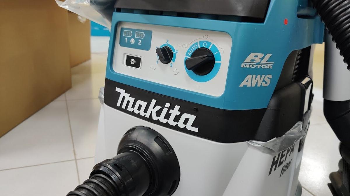 MÁY HÚT BỤI PIN 36V ( 5.3 - 11 KPA) MAKITA DVC157LZX3 (KHÔNG KÈM PIN VÀ SẠC) - HÀNG CHÍNH HÃNG