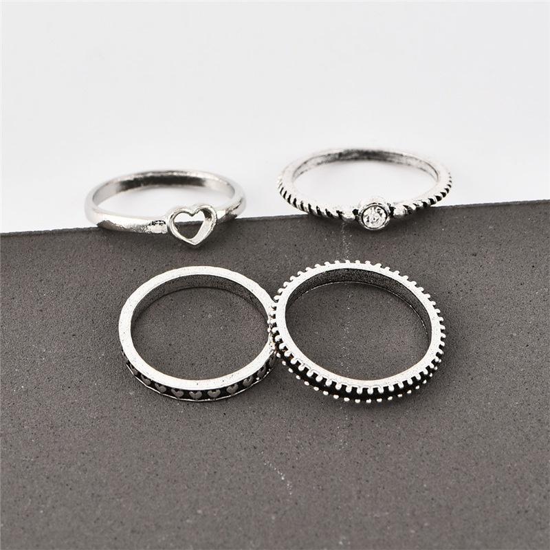 Bộ 4 Nhẫn Bạc Đeo Đốt Ngón Tay Họa Tiết Trái Tim Phong Cách Bohemia Retro