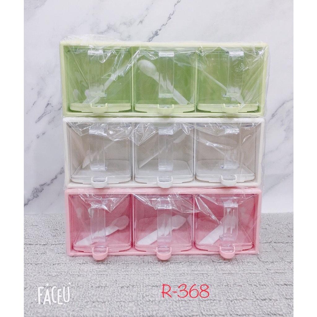 Bộ 3 hũ đựng gia vị bằng nhựa cao cấp có khay đỡ ( giao màu ngẫu nhiên )