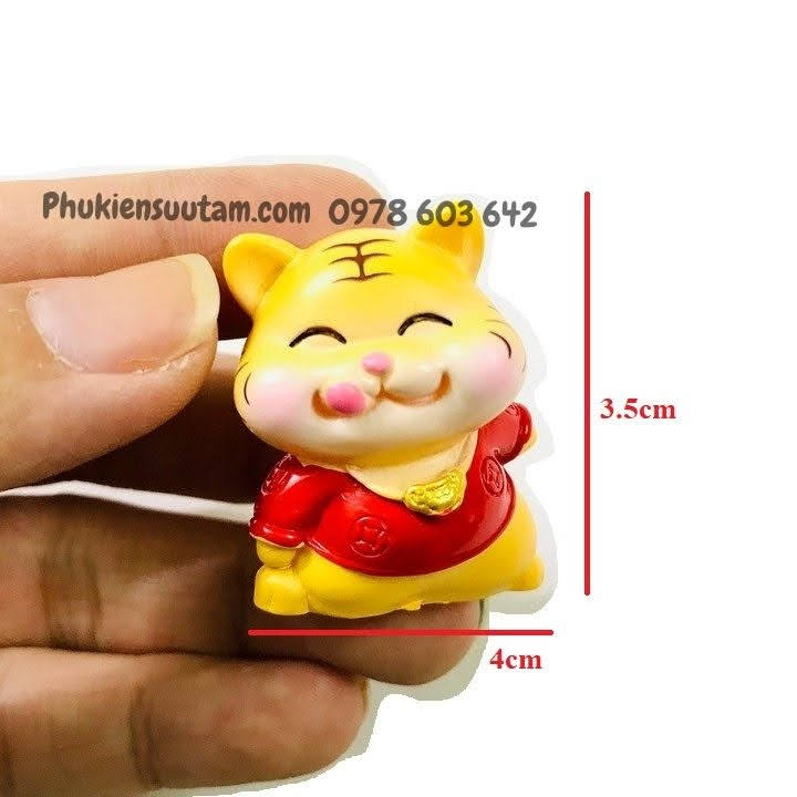 Tượng Nhựa Con Cọp Cute Dễ Thương , Dùng để trưng bày trên bàn sách, bàn làm việc, xe oto, kích thước 4 x 3.5cm, màu vàng - TMT Collection - SP005465