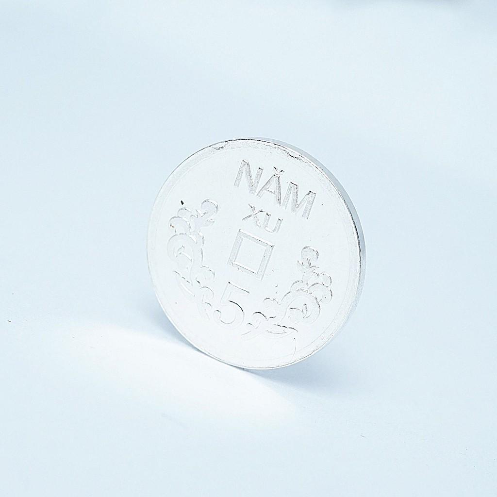 Đồng xu bạc QMJ Đánh gió đánh cảm, đường kính 2,2cm - Q177
