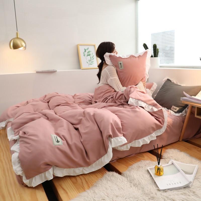 Bộ Chăn Ga Gối Cotton Đũi Viền Bèo - Hồng Viền Trắng