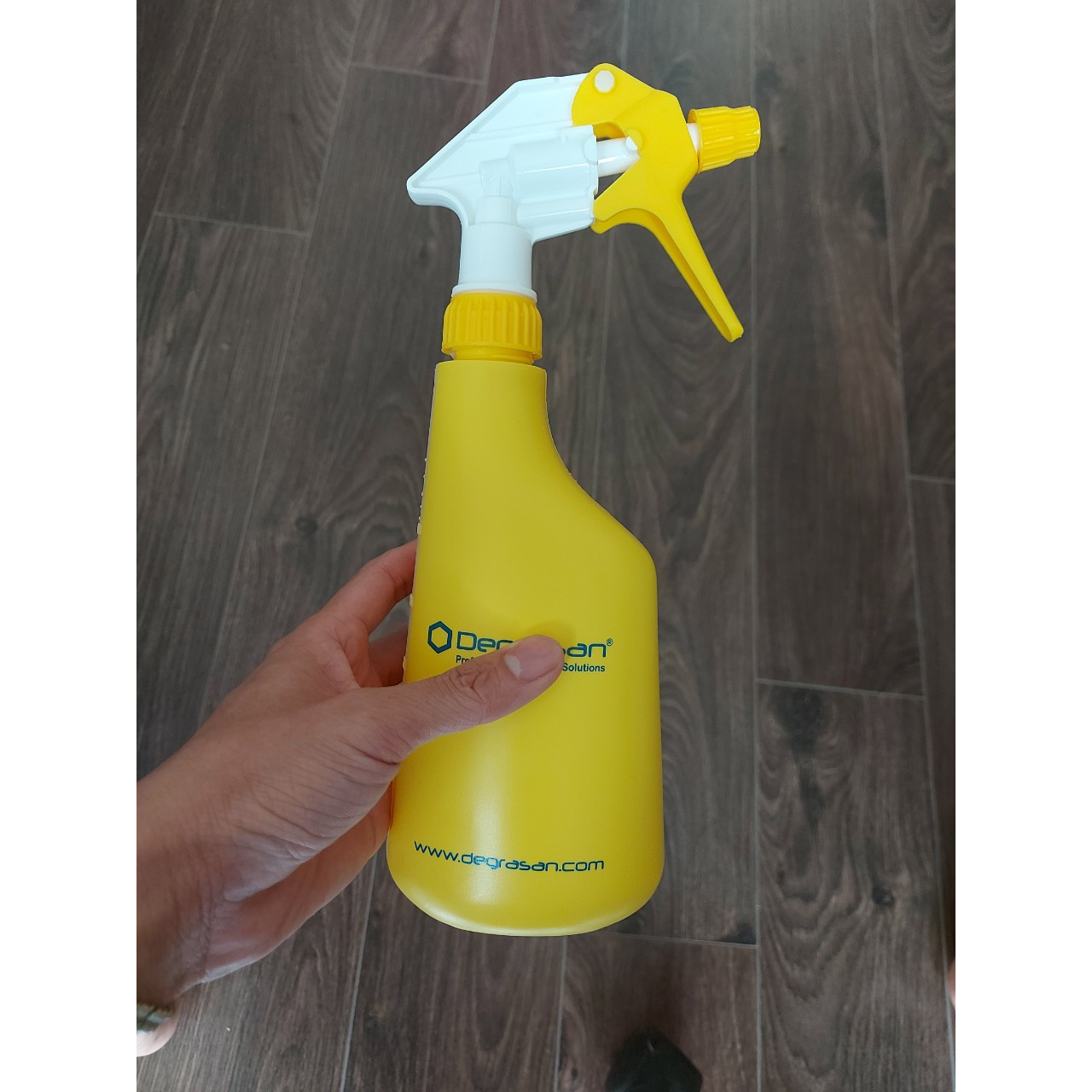 Bình Xịt Phun Sương 650ml Nhập Khẩu Bỉ