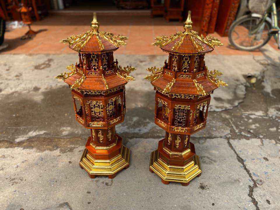 Siêu phẩm cặp đèn thờ gỗ hương ta cao cấp - 30 x 30 x 71 (cm)