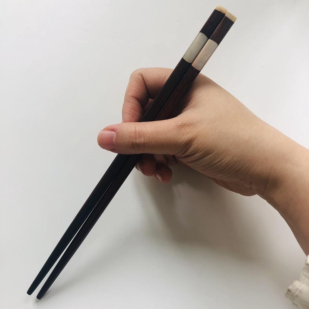 Đũa Gỗ Trắc Cán Khảm Trai Trắng 24cm, Đũa Gỗ Tự Nhiên An Toàn Cho Sức Khỏe Phong Cách Nhật Bản