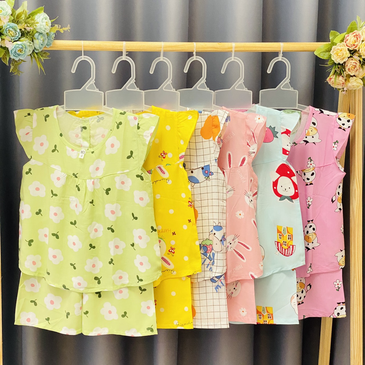 Bộ ( 1 bộ) đồ bộ Bé Gái Tole, Lanh loại 1 | Mẫu đùi Cánh Tiên cài nút sau | Size 1-16 cho bé từ 5-43kg