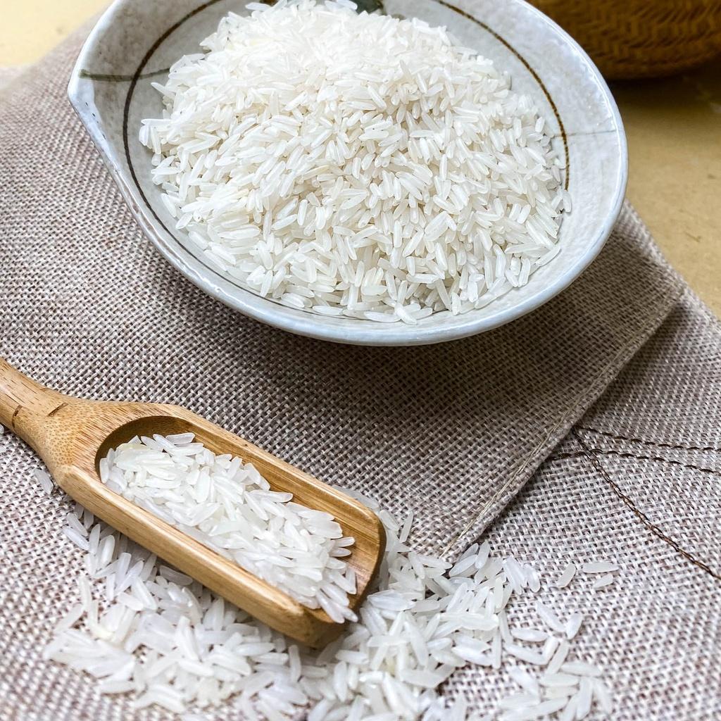 Gạo ST25 túi 5kg - Dẻo nhiều, mềm cơm, có vị ngọt đậm, thơm lá dứa.