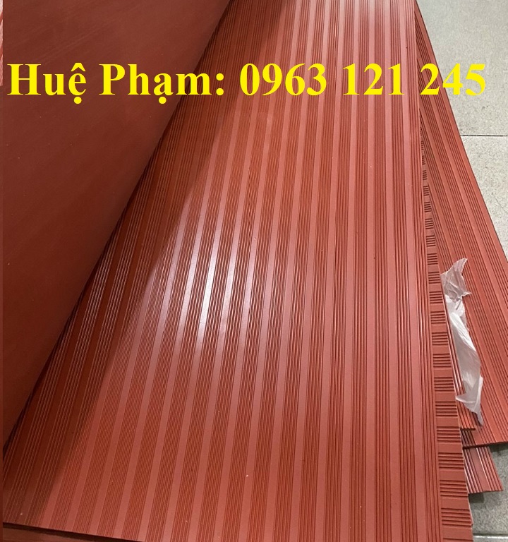 Găng tay cao su cách điện hạ áp