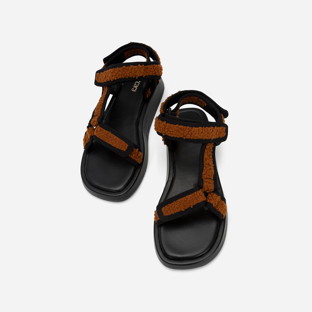Vascara Sandal Đế Bánh Mì Phối Vải Lông - SDK 0329