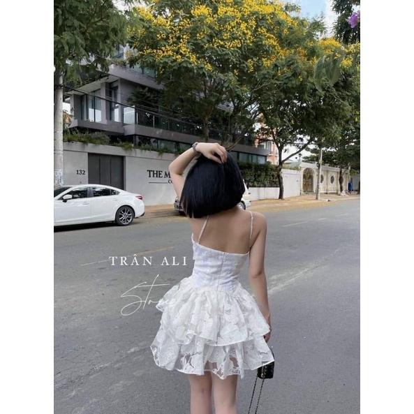ĐẦM CỔ YẾM REN XẾP TẦNG DÁNG XOÈ
