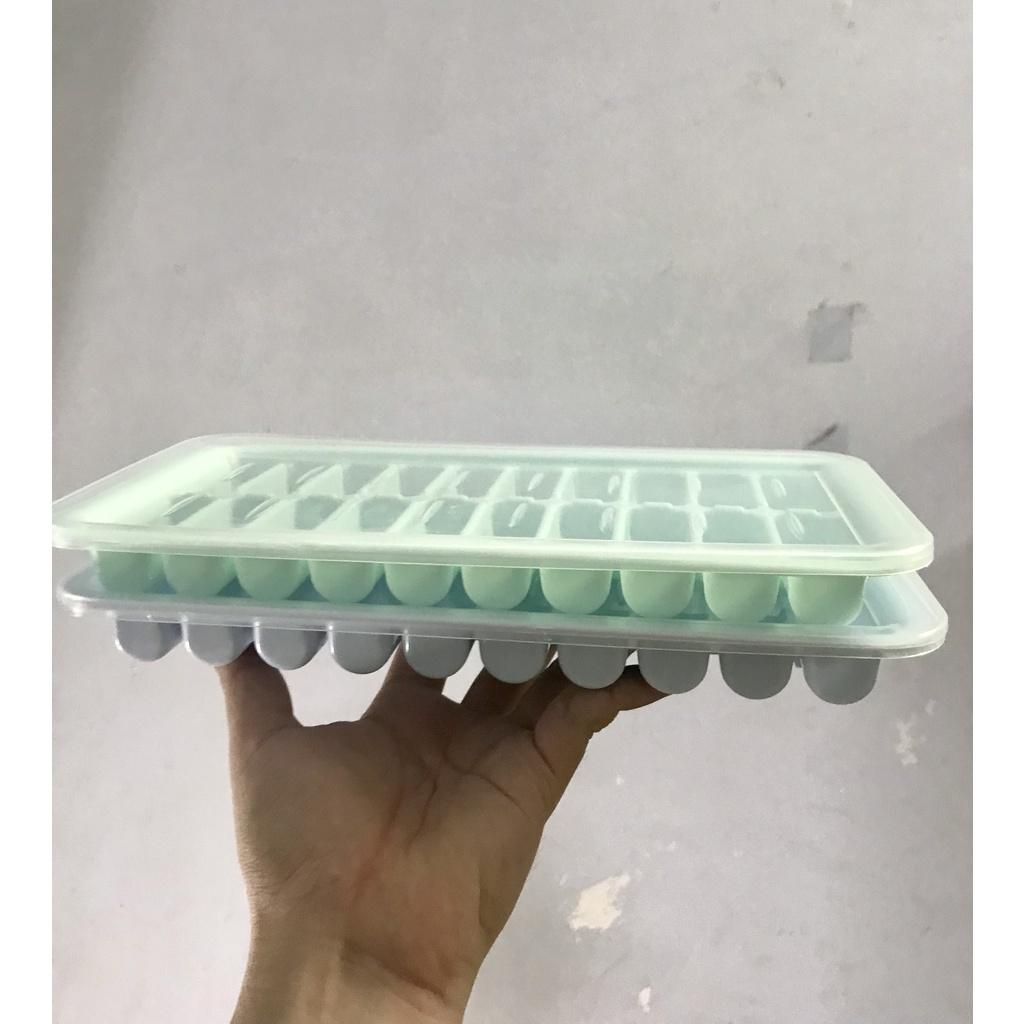 Khay Nhựa Làm Đá 20 Viên Có Nắp Stick Hàn Quốc KT: 26x13.3 cm