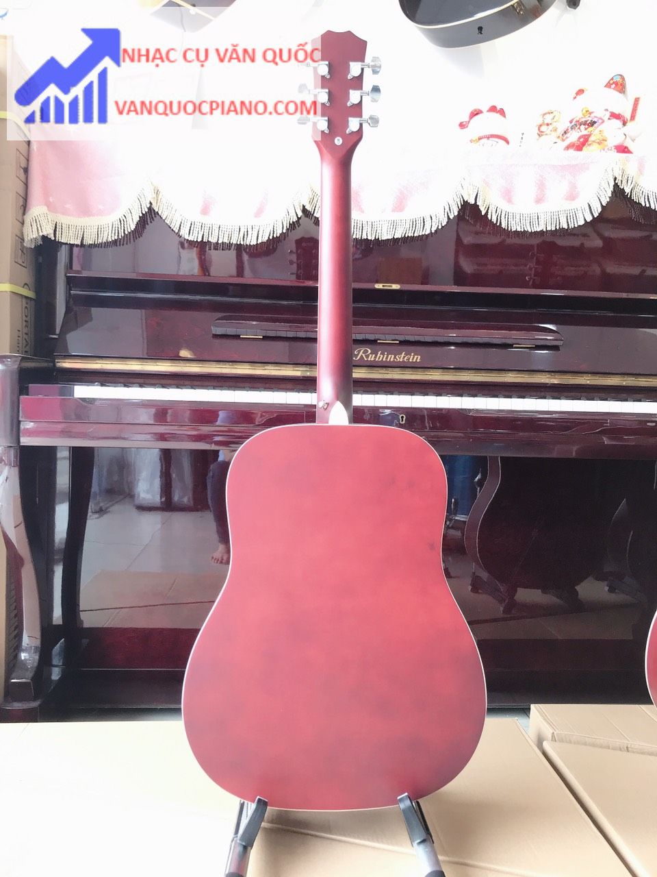 Đàn Guitar Acoustic Yamaha F 310 + Tặng Kèm Bộ Phụ Kiện 6 Món