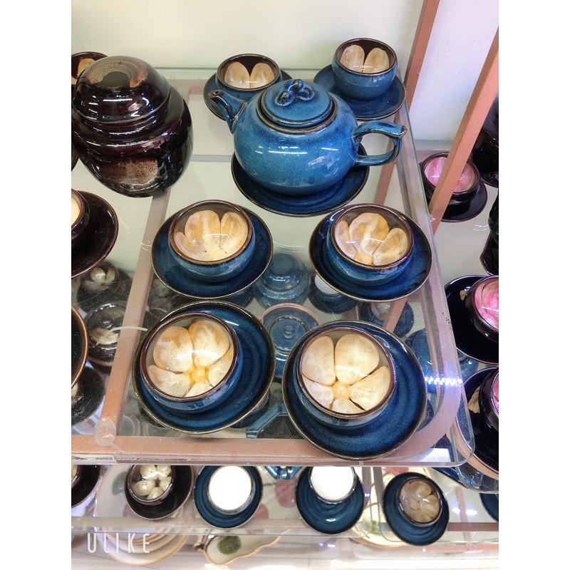 BỘ ẤM CHÉN HOA TRONG LÒNG CHÉN