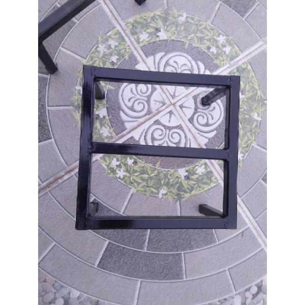 Kệ Vuông kê chậu hoa, cây cảnh kích thước 20cmx20cm. cao 20cm. hộp sắt 20*20mm