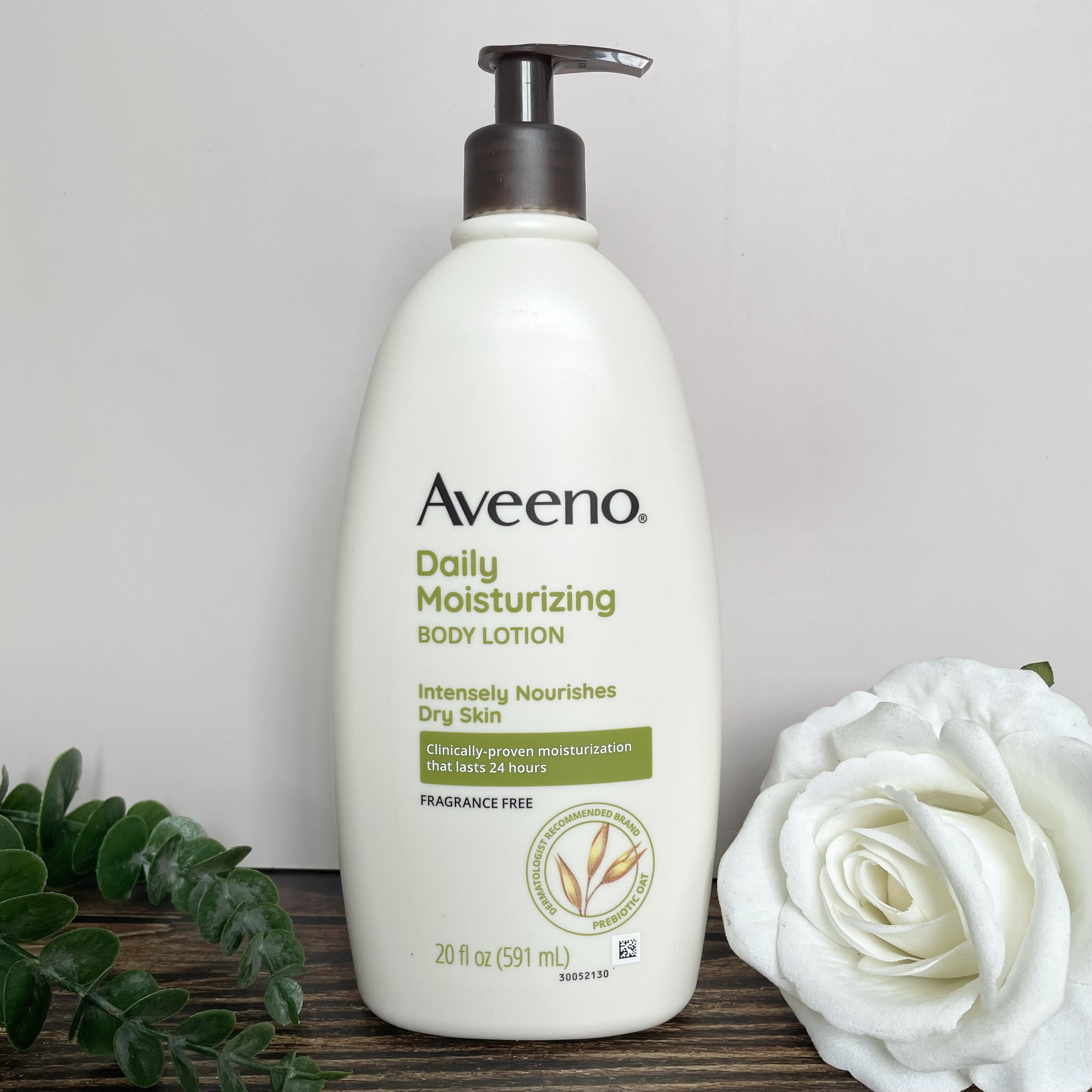 Sữa dưỡng thể Aveeno Daily Moisturizing Lotion Nourishes Dry Skin Fragrance Free 591m