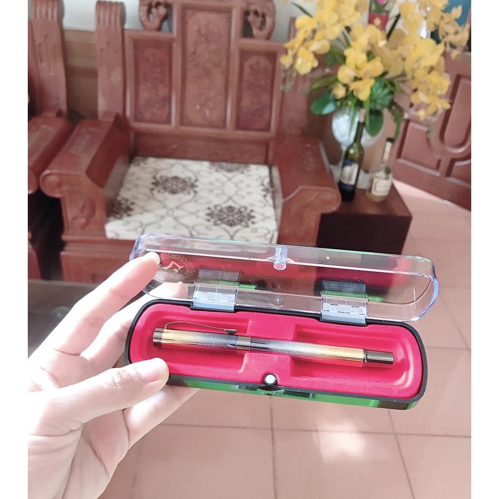 Bút Leta 938 ngòi kim tinh lá tre tự tạo thanh đậm