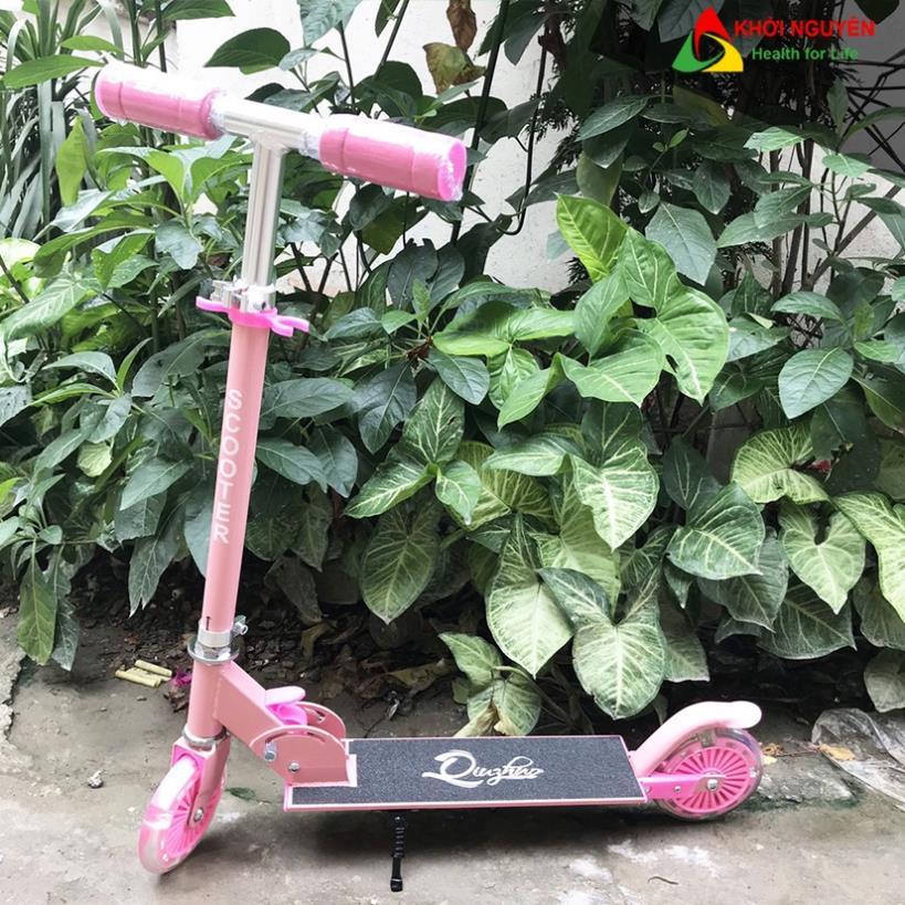 Xe scooter trẻ em cao cấp có chân trống tiện lợi chịu tải lớn đến 50kg với 3 nấc cao cho các bé từ 3-10t