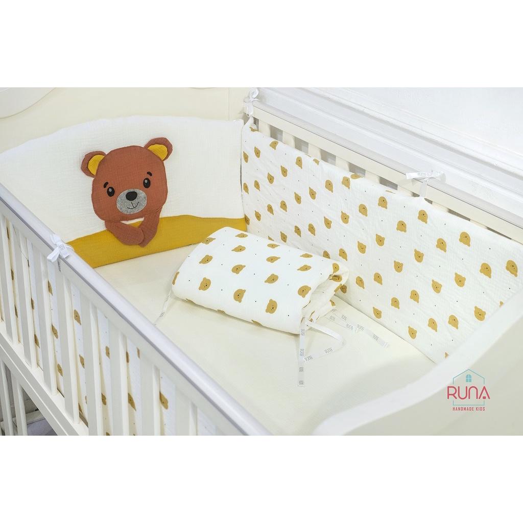 Bộ 4 tấm quây cũi cho bé RUNA KIDS chất liệu muslin cao cấp mềm mại thoáng khí thấm hút mồ hôi họa tiết gấu con đáng yêu