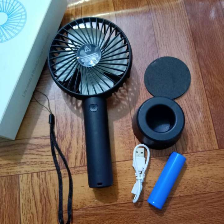Quạt Cầm Tay Nhỏ Gọn, Tốc Độ Quạt Nhanh, Tiết Kiệm Pin Thuận Tiện Để Đi Học, Làm Việc và Đi Du Lịch + Tặng Kèm Dây Chun Buộc Tóc