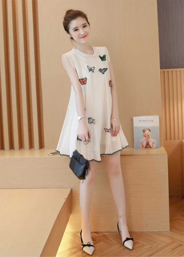 Đầm suông xoa đinh bướm xinh BY1077A