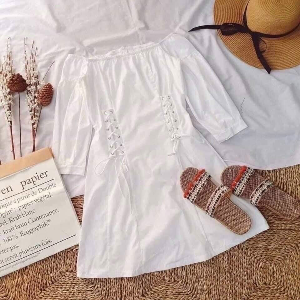 ĐẦM BẸT VAI TRẮNG ĐAN DÂY EO M.O.N Boutique