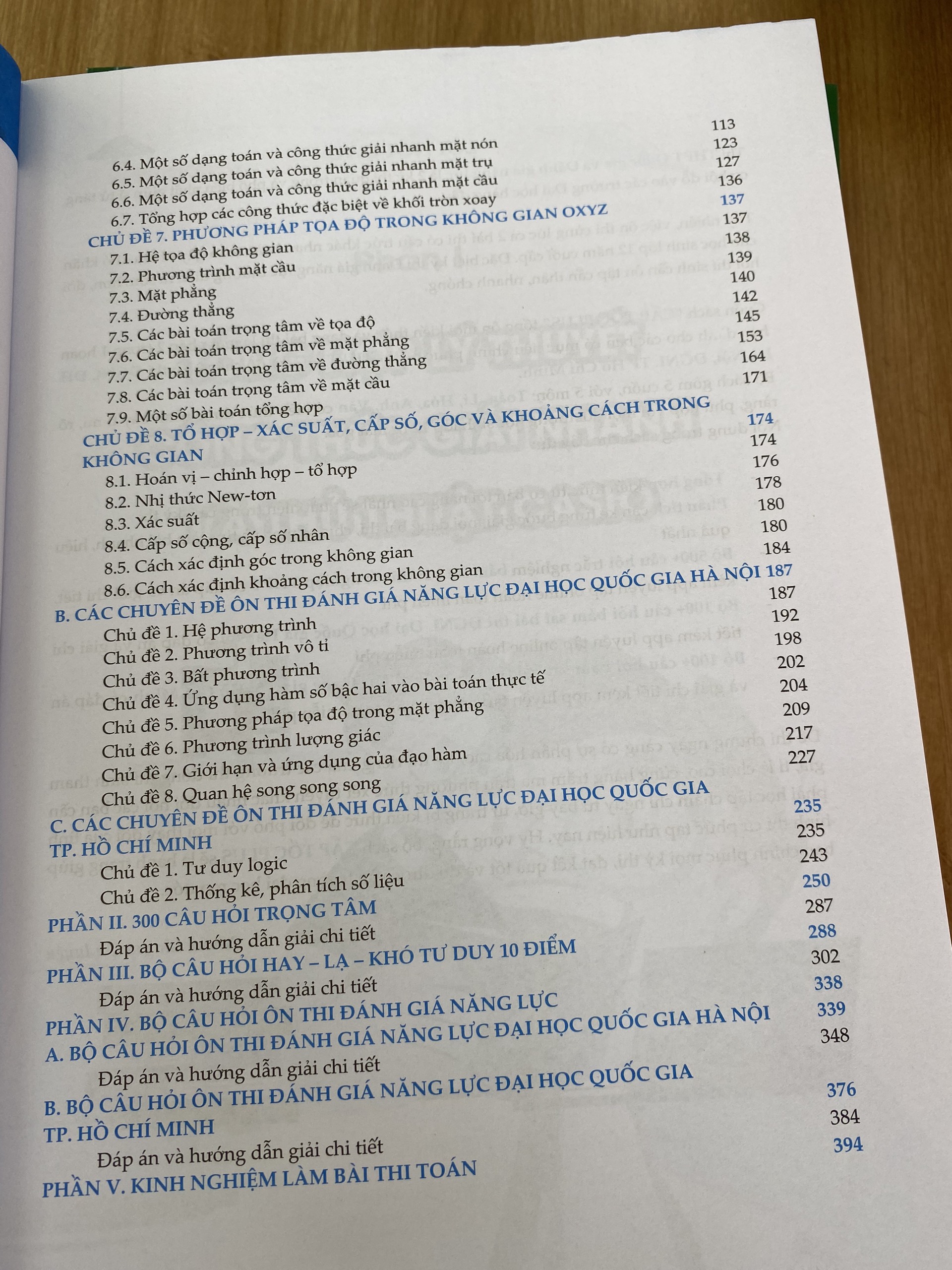 Sách-Combo 2 cuốn Cấp tốc Plus môn Toán, Anh (bản mới 2022) dùng ôn thi THPT, ĐGNL HN và HCM - Nhà sách Ôn luyện