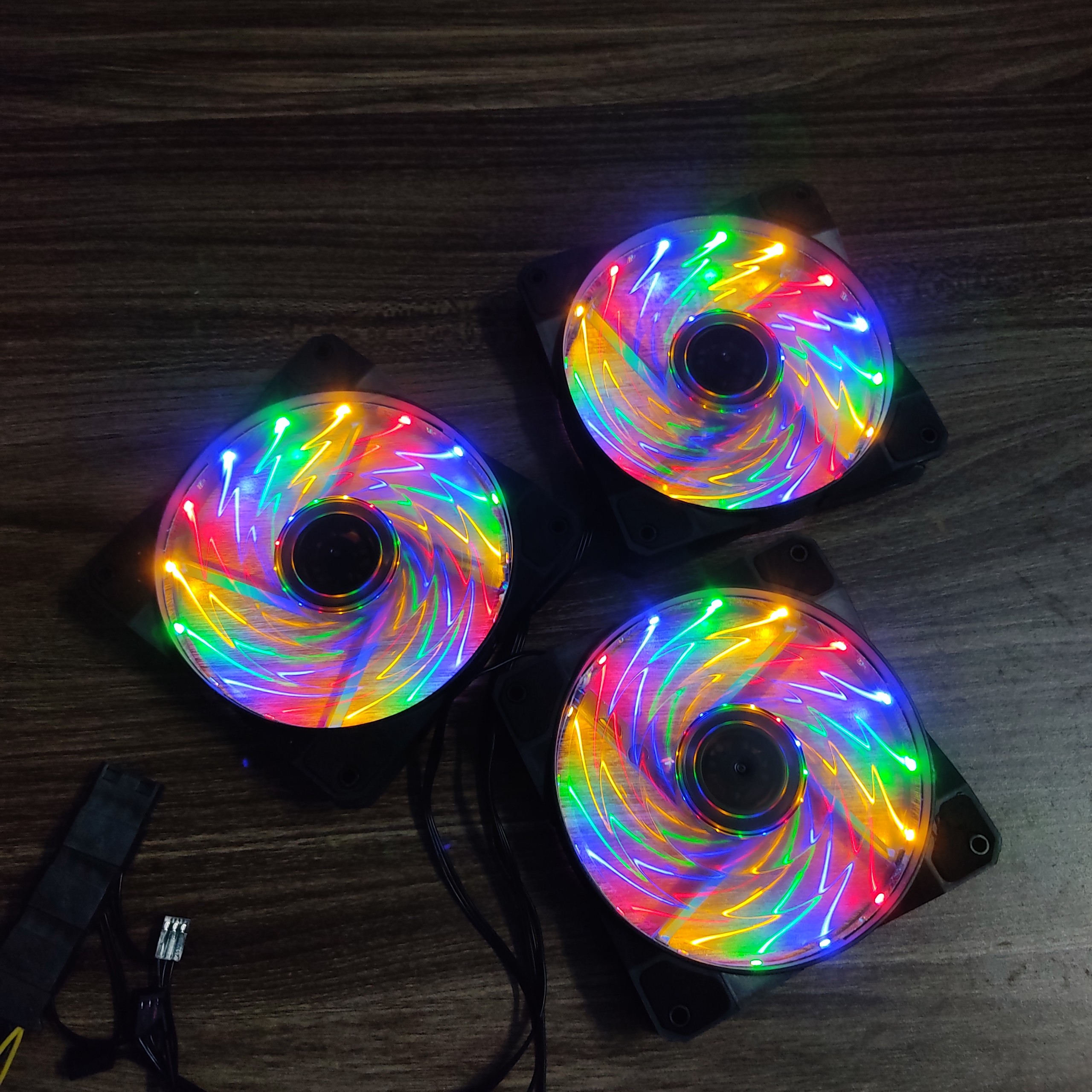 Quạt tản nhiệt máy tính, Fan case KNC, Fan Led RGB, led tĩnh, kích thước 12cm