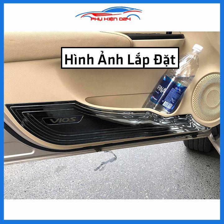 Bộ ốp tapli Vios 2019-2020-2021-2022 vân Titan chống xước va đập khi mở cửa và làm đẹp xe