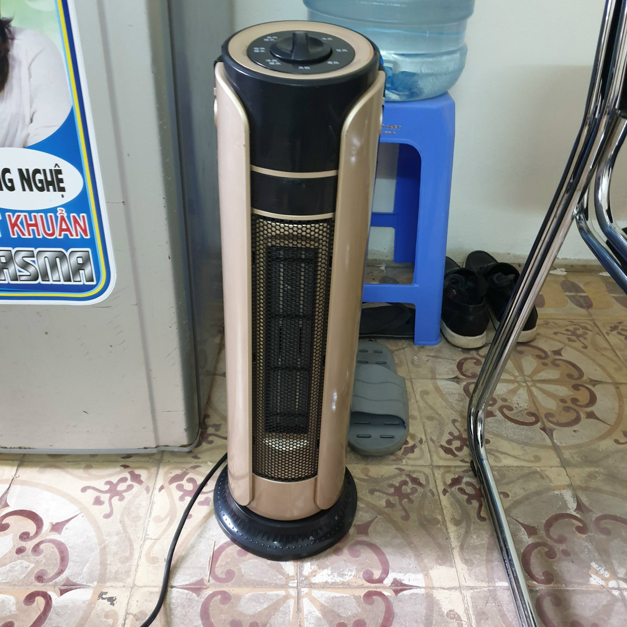 Máy sưởi điện 2000W cao cấp có quạt gió sưởi ấm phòng lên tới 20 m2